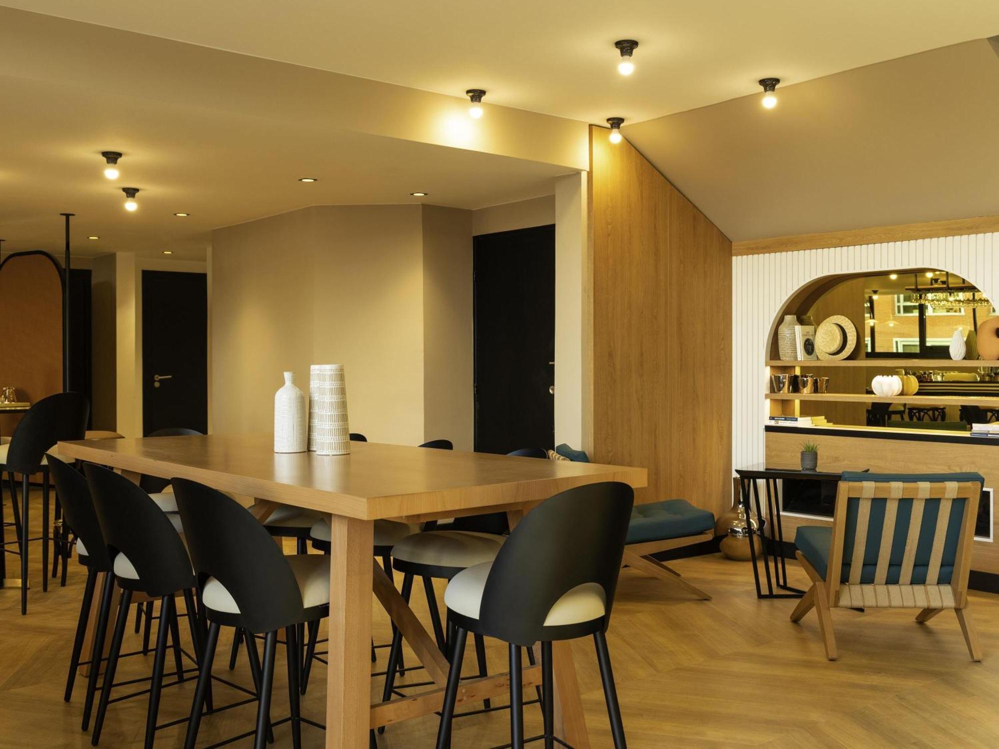 Novotel Paris Suresnes Longchamp Екстериор снимка