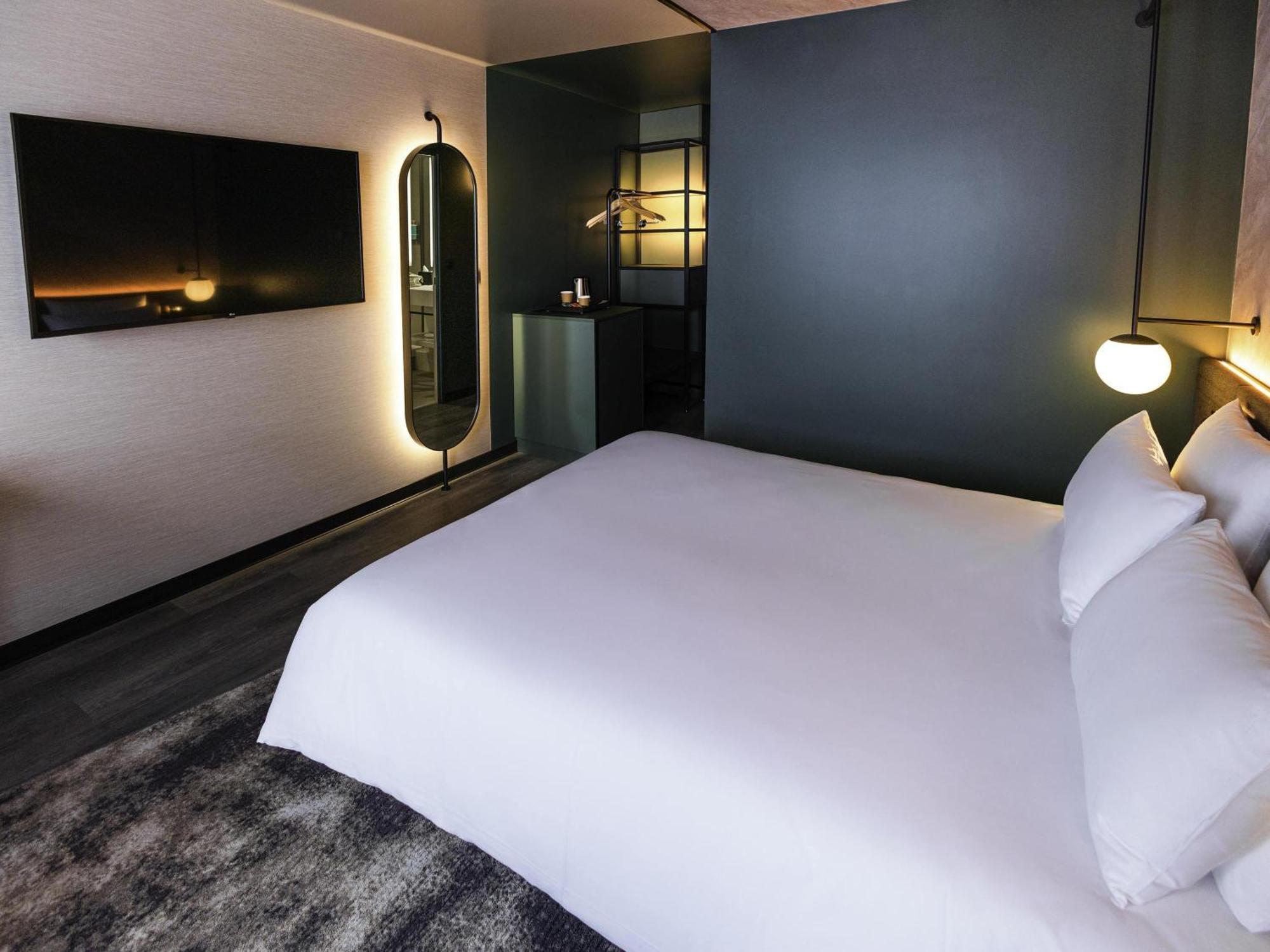 Novotel Paris Suresnes Longchamp Екстериор снимка