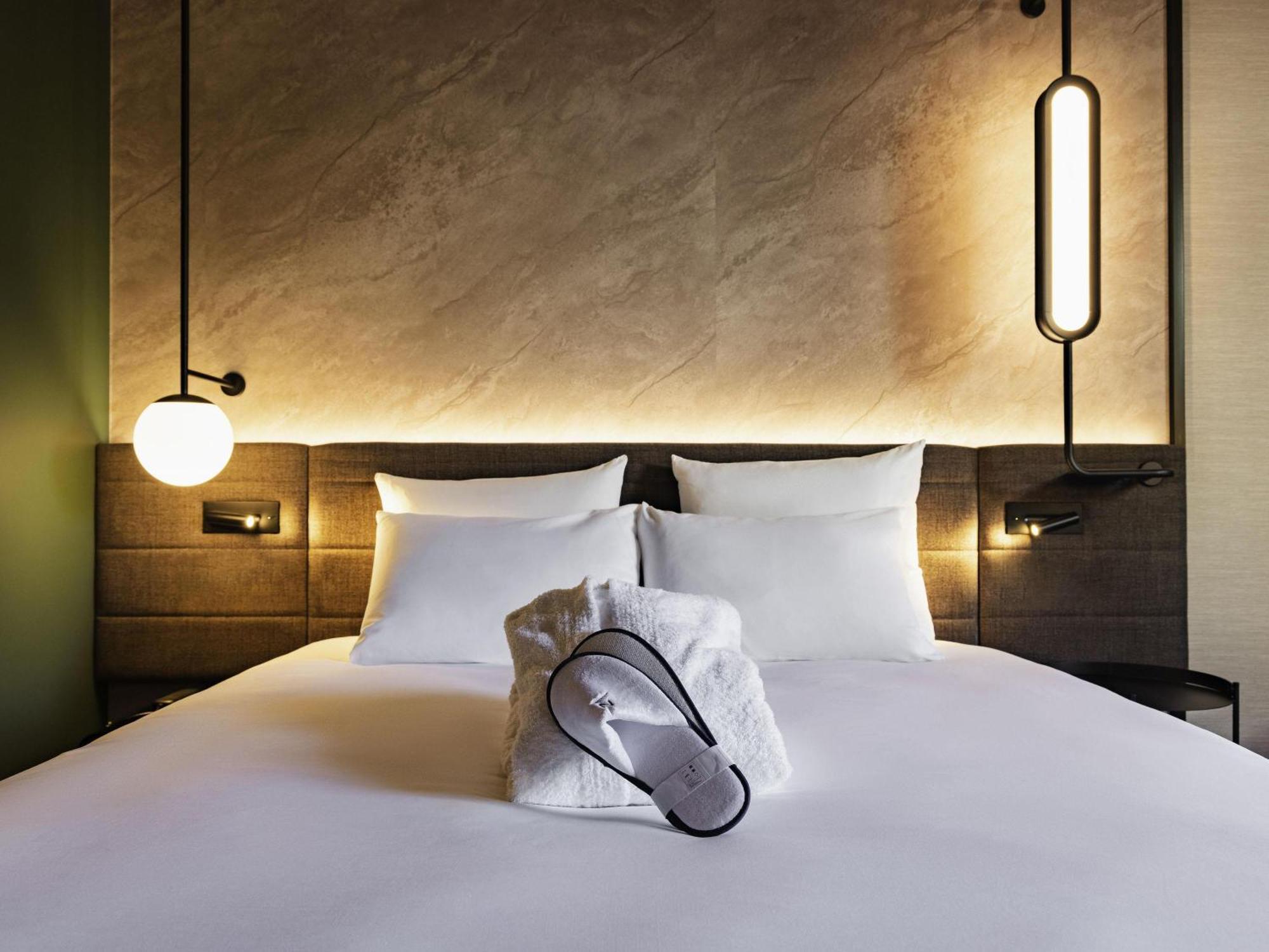 Novotel Paris Suresnes Longchamp Екстериор снимка
